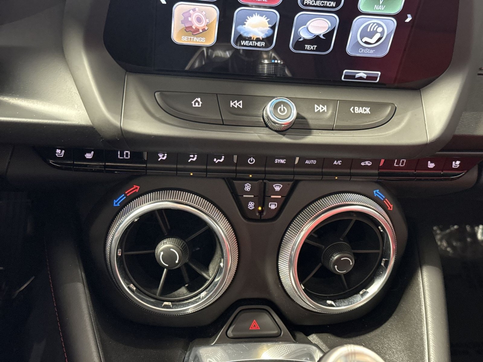 Used 2017 Chevrolet Camaro LT RWD image 22