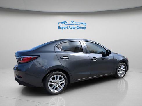 Used 2018 Toyota Yaris iA image 6