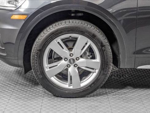 Used 2019 Audi Q5 2.0T Premium w/ Convenience Package AWD/4WD image 34