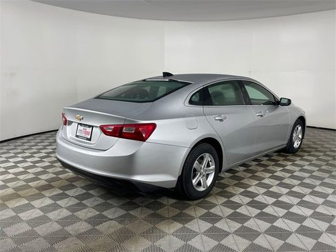 Used 2021 Chevrolet Malibu LS image 24