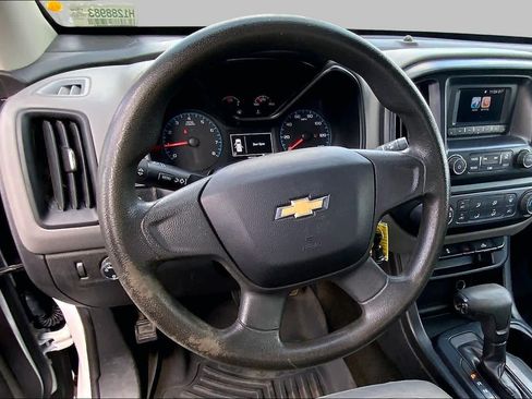 Used 2017 Chevrolet Colorado W/T RWD image 6