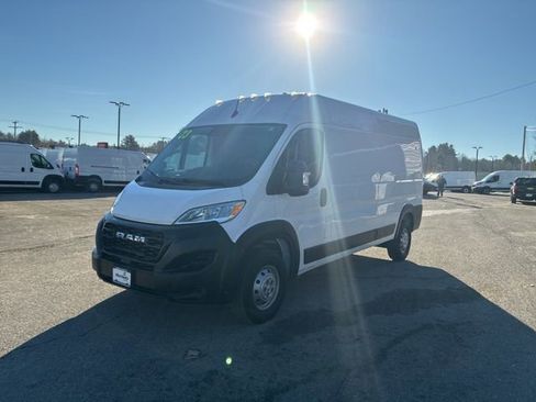 Used 2023 RAM ProMaster 2500 FWD image 7
