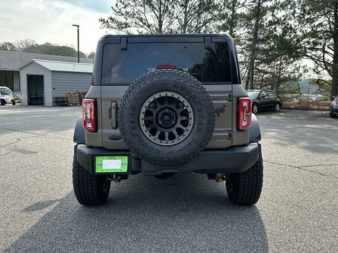 New 2025 Ford Bronco Outer Banks w/ Sasquatch Package AWD/4WD image 6