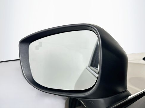 Used 2025 MAZDA CX-5 AWD 2.5 S w/ Select Package image 16