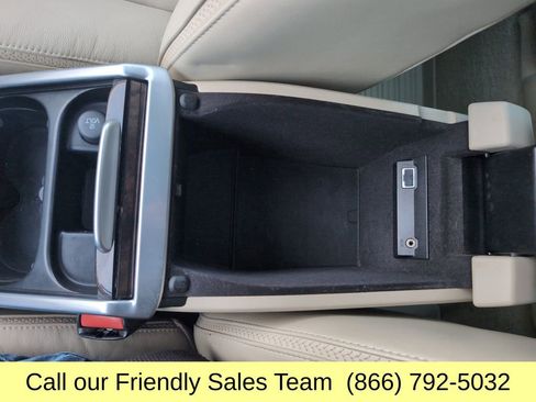 Used 2015 Volvo XC70 3.2 Premier image 26