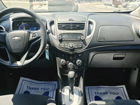 Used 2016 Chevrolet Trax LS FWD image 15