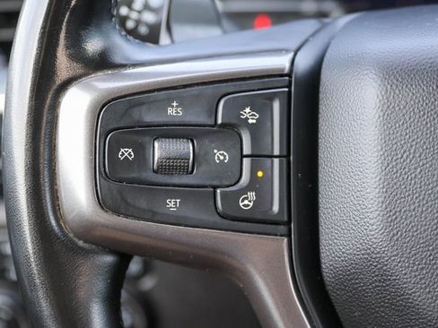 Used 2023 Chevrolet Silverado 1500 High Country w/ Technology Package image 34