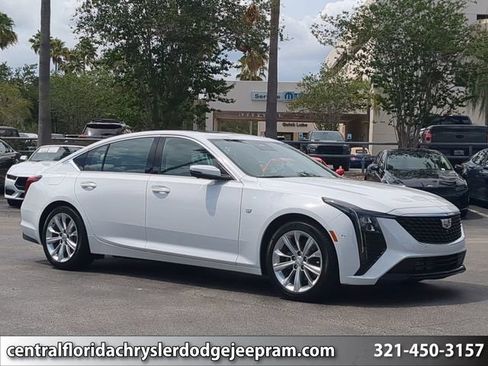 Used 2025 Cadillac CT5 Premium Luxury RWD image 1