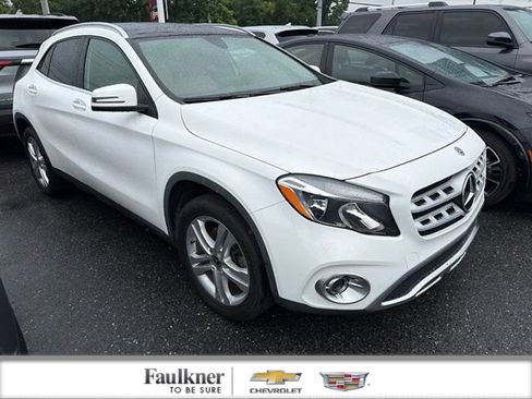 Used 2020 Mercedes-Benz GLA 250 4MATIC image 1