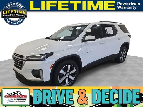 Used 2023 Chevrolet Traverse LT w/ LT Premium Package AWD/4WD image 1