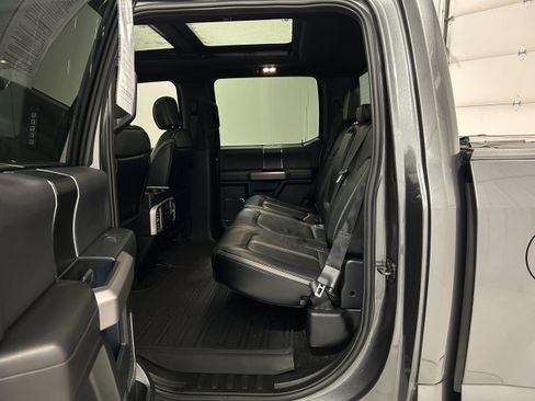 Used 2020 Ford F150 Platinum w/ Technology Package AWD/4WD image 31