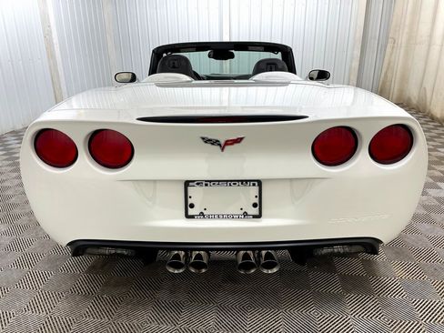 Used 2010 Chevrolet Corvette Convertible w/ Preferred Equipment Group image 17