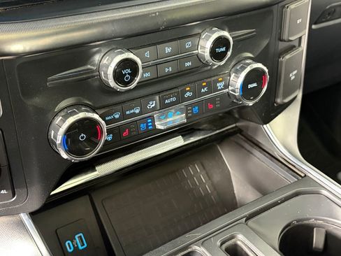 Used 2022 Ford F150 Platinum w/ Equipment Group 701A High AWD/4WD image 21