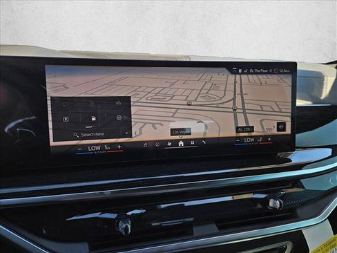 New 2026 BMW X5 sDrive40i image 12