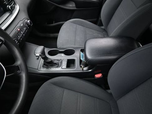 Used 2019 Kia Sorento L FWD image 24