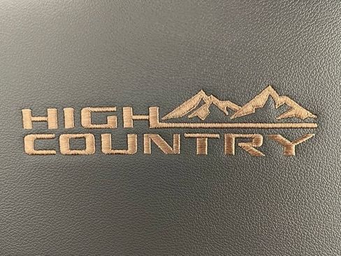 New 2026 Chevrolet Silverado 1500 High Country w/ High Country Premium Package AWD/4WD image 14
