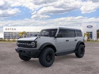 New 2026 Ford Bronco Outer Banks w/ Sasquatch Package AWD/4WD video 2
