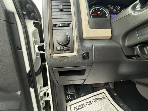 Used 2012 RAM 2500 ST w/ Popular Equipment Group image 32
