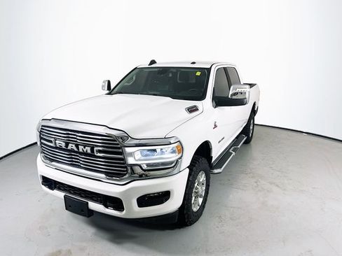 Used 2024 RAM 2500 Laramie AWD/4WD image 5