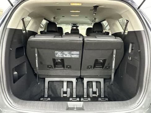 Used 2025 Kia Carnival image 26