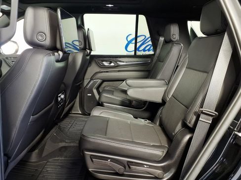 Used 2024 GMC Yukon Denali RWD image 6