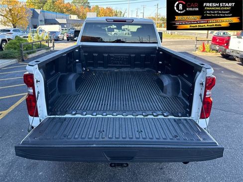 Used 2024 Chevrolet Silverado 2500 LT AWD/4WD image 40