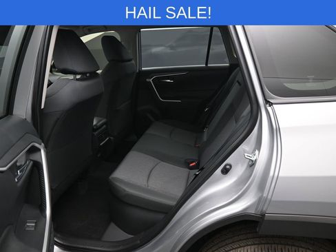 Used 2025 Toyota RAV4 XLE image 28