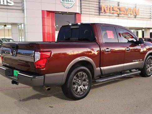 Certified 2019 Nissan Titan Platinum Reserve image 6