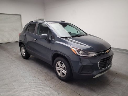 Used 2022 Chevrolet Trax LT w/ Driver Confidence Package AWD/4WD image 13