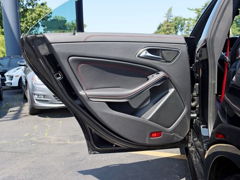 Used 2016 Mercedes-Benz CLA 45 AMG 4MATIC w/ Premium Package image 36