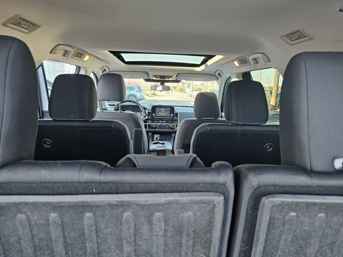 Certified 2022 Nissan Pathfinder SV w/ SV Premium Package image 10