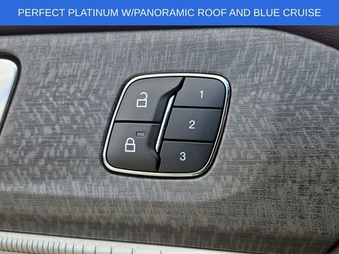 Used 2026 Ford Explorer Platinum AWD/4WD image 26