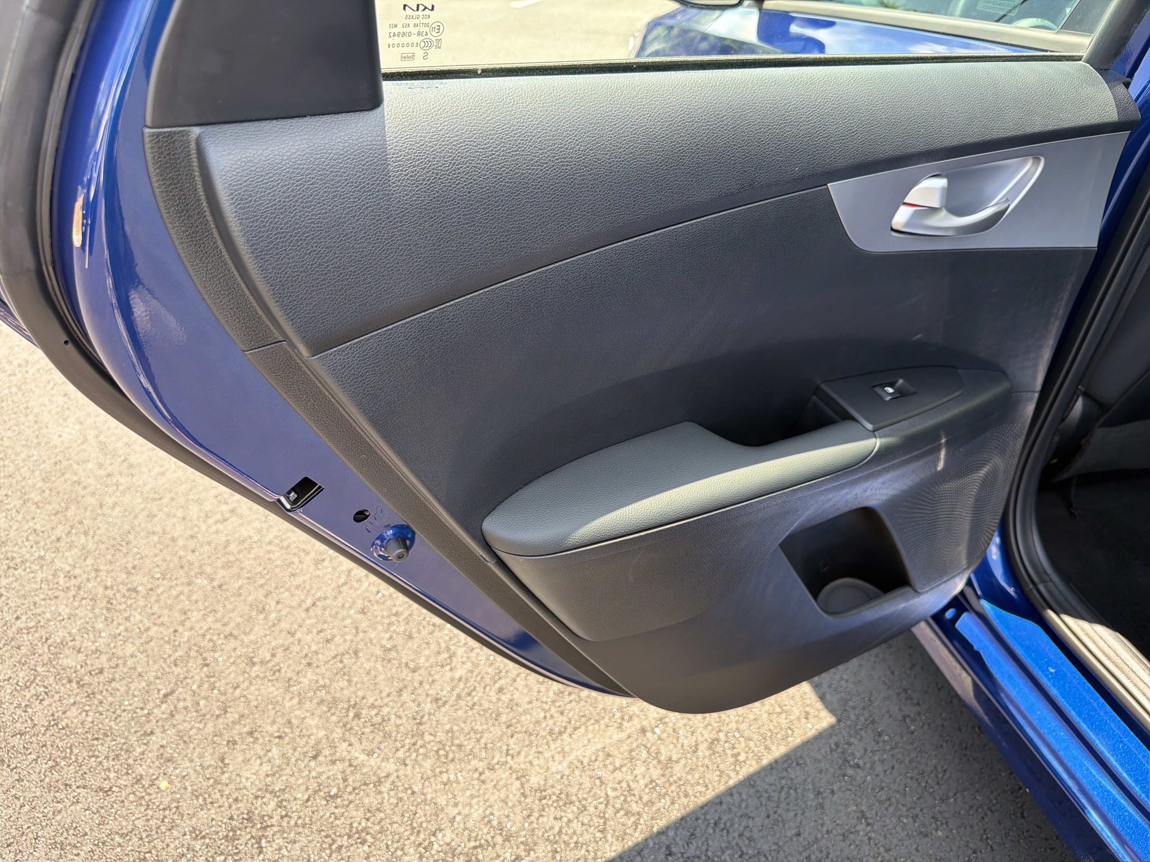 Certified 2024 Kia Forte LXS FWD image 21