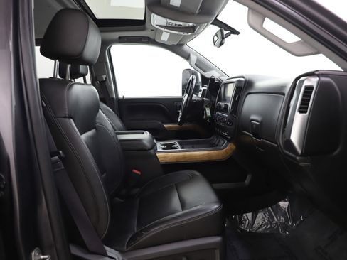 Used 2015 Chevrolet Silverado 2500 LTZ image 11