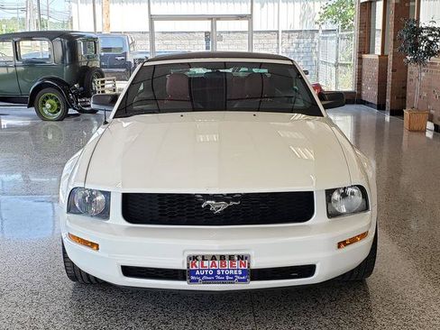 Used 2005 Ford Mustang Premium RWD image 8