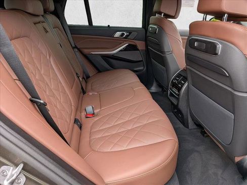 Certified 2026 BMW X5 M60i AWD/4WD image 21