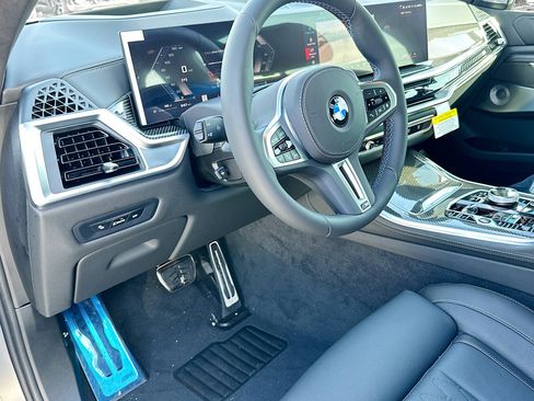 New 2026 BMW X5 M60i w/ Executive Package image 7