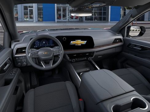 New 2026 Chevrolet Suburban LS w/ LS Custom Edition RWD image 16
