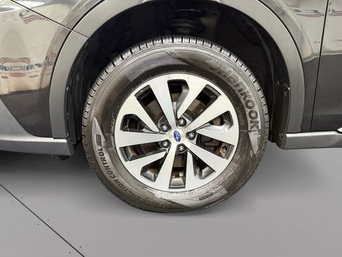 Used 2022 Subaru Outback Premium AWD/4WD image 14