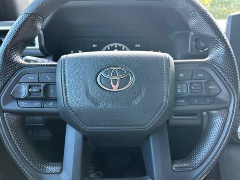 Used 2025 Toyota Tacoma SR5 RWD image 22