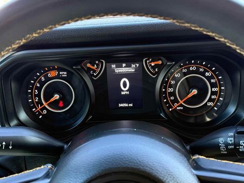 Used 2024 Jeep Wrangler Sport S image 10