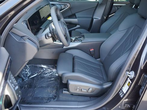 Used 2025 BMW X3 xDrive30i w/ Convenience Package image 10