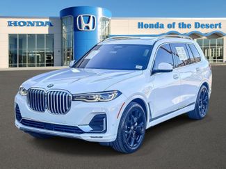 Used 2019 BMW X7 xDrive50i video 3