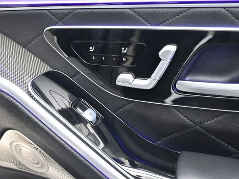 Used 2022 Mercedes-Benz S 580 4MATIC Sedan image 61