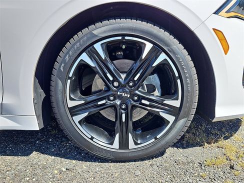 Used 2022 Kia K5 GT-Line image 9