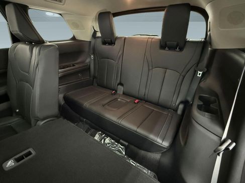 Used 2025 INFINITI QX60 Luxe image 23
