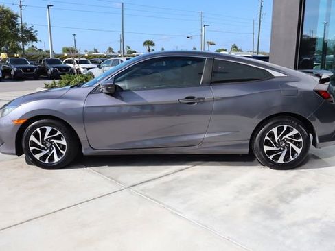 Used 2016 Honda Civic LX image 7