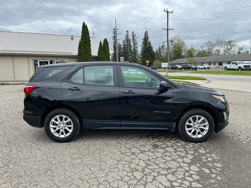 Used 2020 Chevrolet Equinox LS image 6