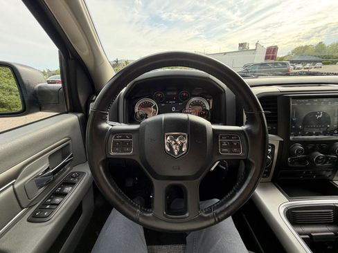 Used 2018 RAM 1500 Big Horn AWD/4WD image 16