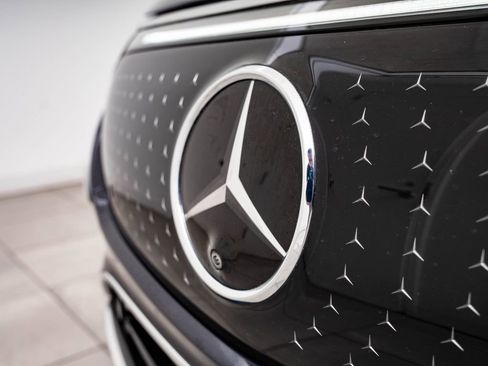 Certified 2023 Mercedes-Benz EQS 580 4MATIC Sedan image 3